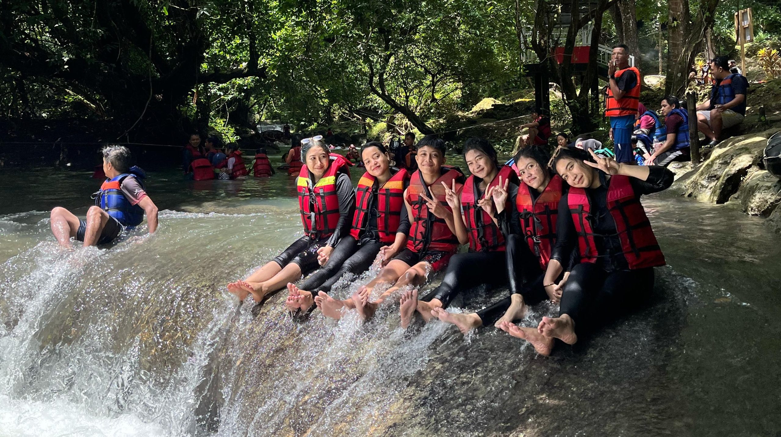 Liburan Menyenangkan di Citumang: Petualangan Body Rafting Terbaik di Pangandaran
